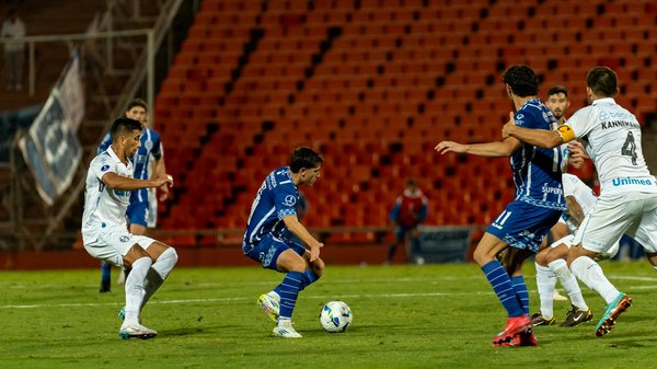 How can UK basketball centers increase their rebounding effectiveness?